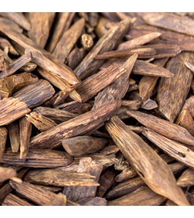 Oud Wood Essential Oil 25%